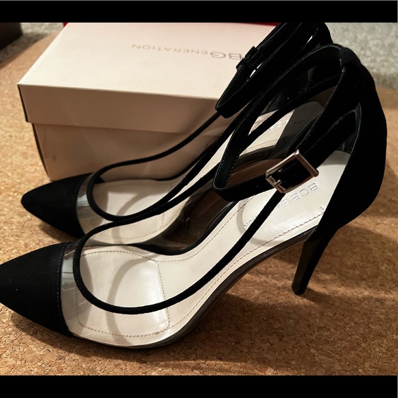 BCBG transparent/bill suede pump - Picture 3 of 4